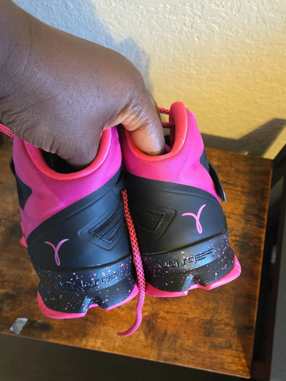 Nike Lebron Zoom Soldier 8 Breast Cancer Edition Pink and Black Size 9.5